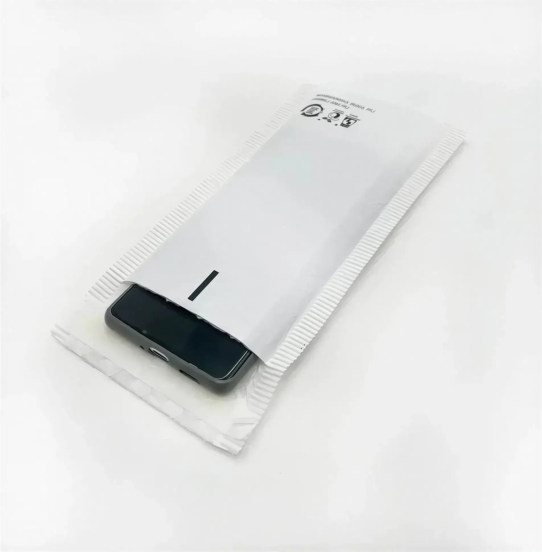 Customisable Compostable Padded Mailers - Sustainable Packaging - Image 5