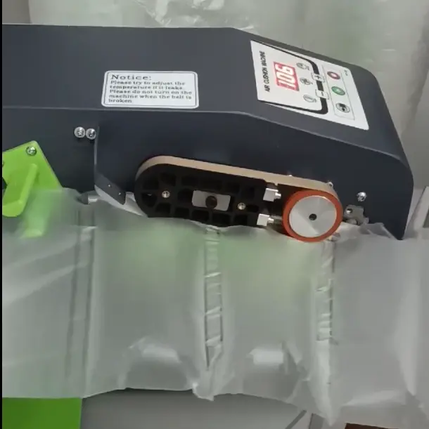 Free Compostable Packaging, biodegradable samples - mailers, labels and bubble wrap. - Image 10